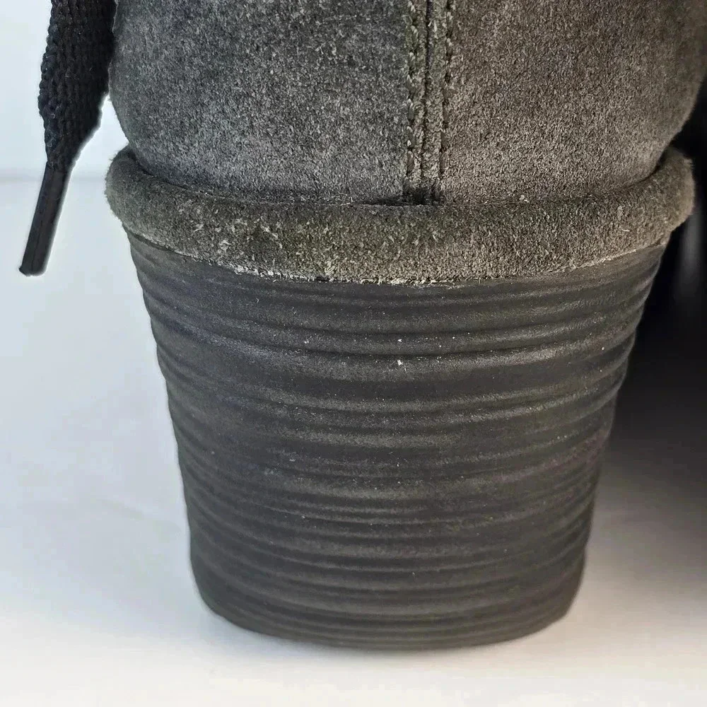 Fly London Women 39 US 8 Yama Wedge Platform Bootie Grey Suede Lace Up Boot